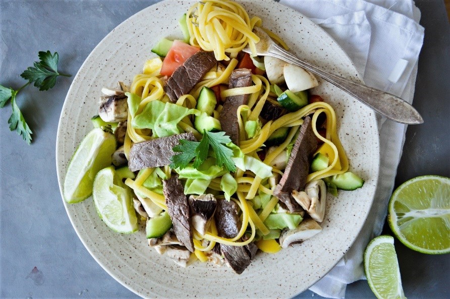 En pastaret der er rig p B1-vitamin.
